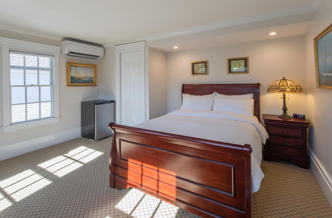 The Clarendon House Bed & Breakfast Provincetown Room photo